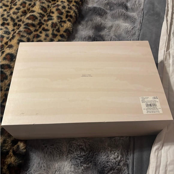 Leopard Storage Box - Picture 5 of 6